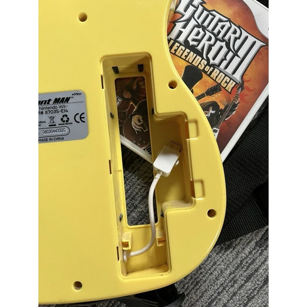 Guitar Hero Nyko Front Man Nintendo Wii Yellow Controller W/ GH World Tour Game